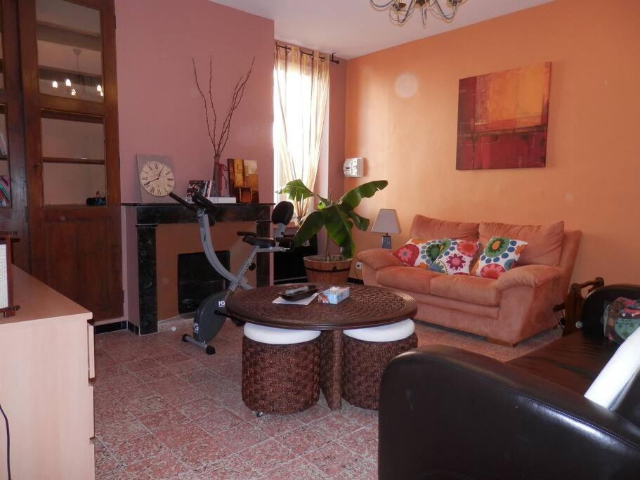Appartement Spacieux Avec Grand Patio, 1Er Etage Sigean Buitenkant foto
